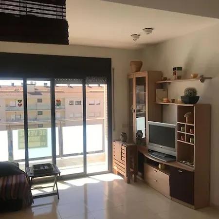 Bright Apartment With Swimming Pool Near The Beach Apartment