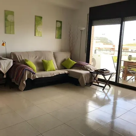 Apartamento Bright Apartment With Swimming Pool Near The Beach Lloret de Mar