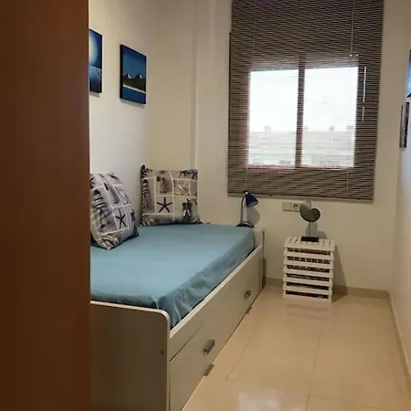Bright Apartment With Swimming Pool Near The Beach Appartamento