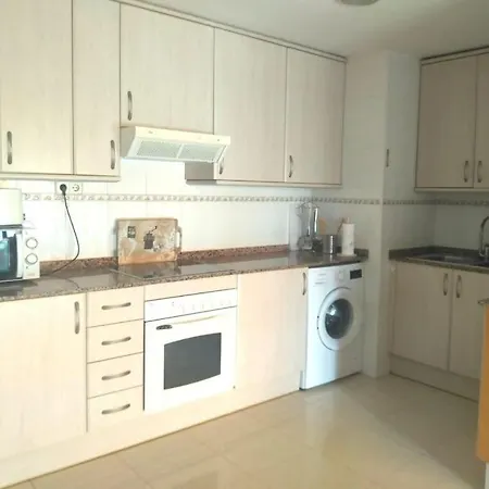 Apartamento Bright Apartment With Swimming Pool Near The Beach Lloret de Mar